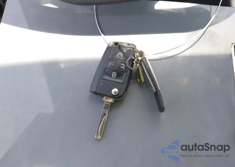 2019 Volkswagen Jetta 1.4T R-Line/1.4T S/1.4T Se from USA, damaged, VIN 3VWCB7BU3KM244562